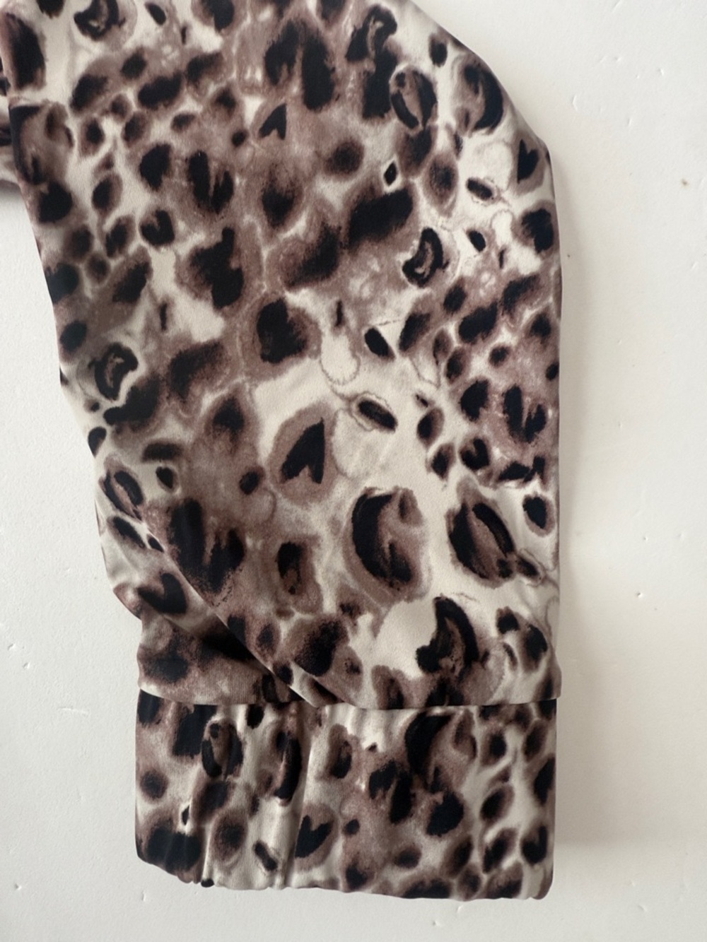 Leopard Print Bomber Jacket in Brown and Black Size Medium - Picture 5 of 10